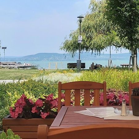 Apartmanhaz Horvath Apartment Balatonboglár Exterior foto
