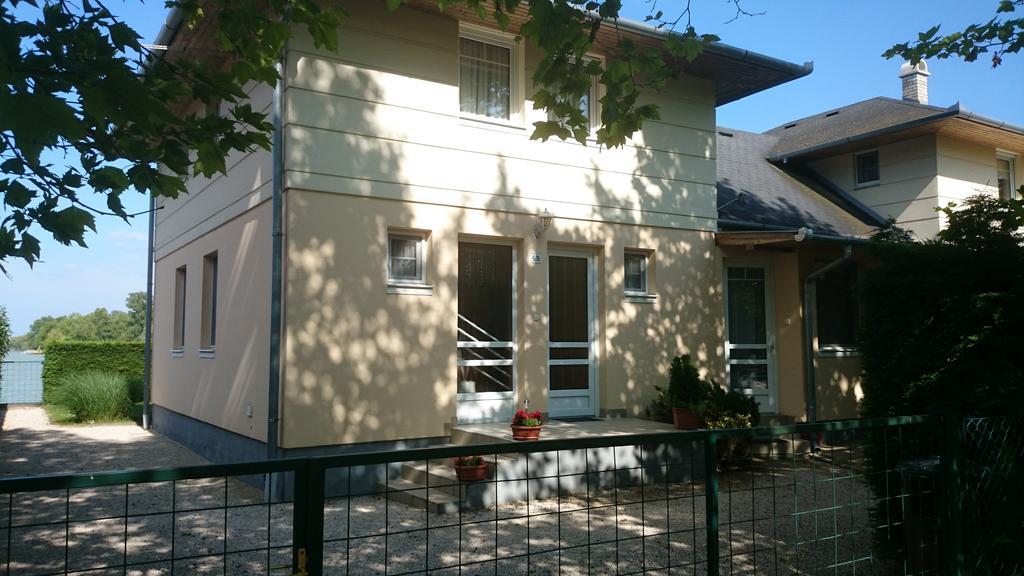 Apartmanhaz Horvath Apartment Balatonboglár Exterior foto