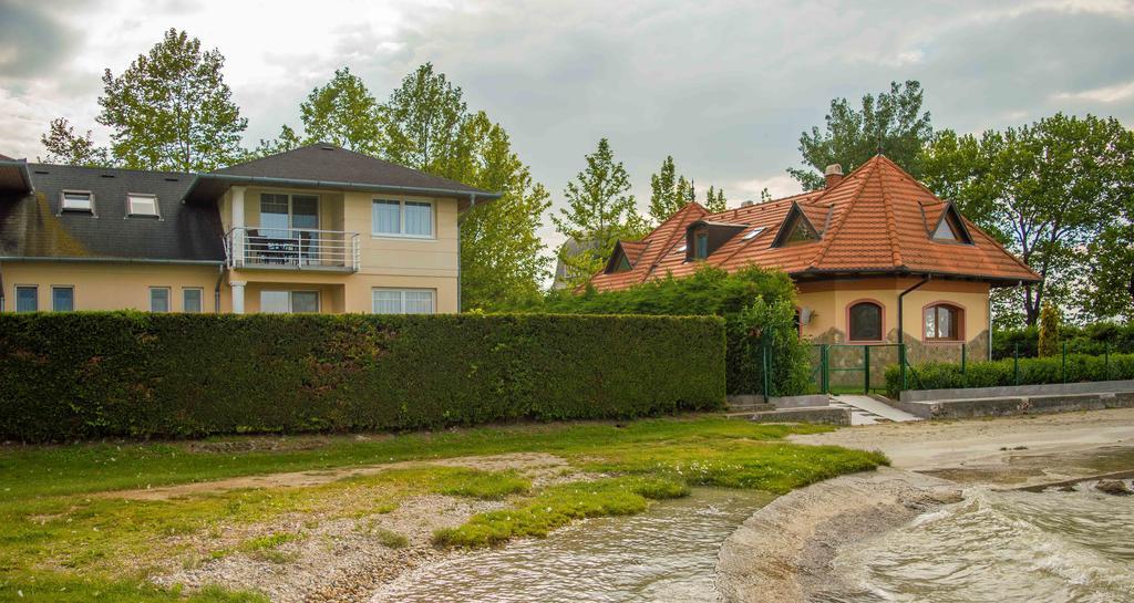 Apartmanhaz Horvath Apartment Balatonboglár Exterior foto